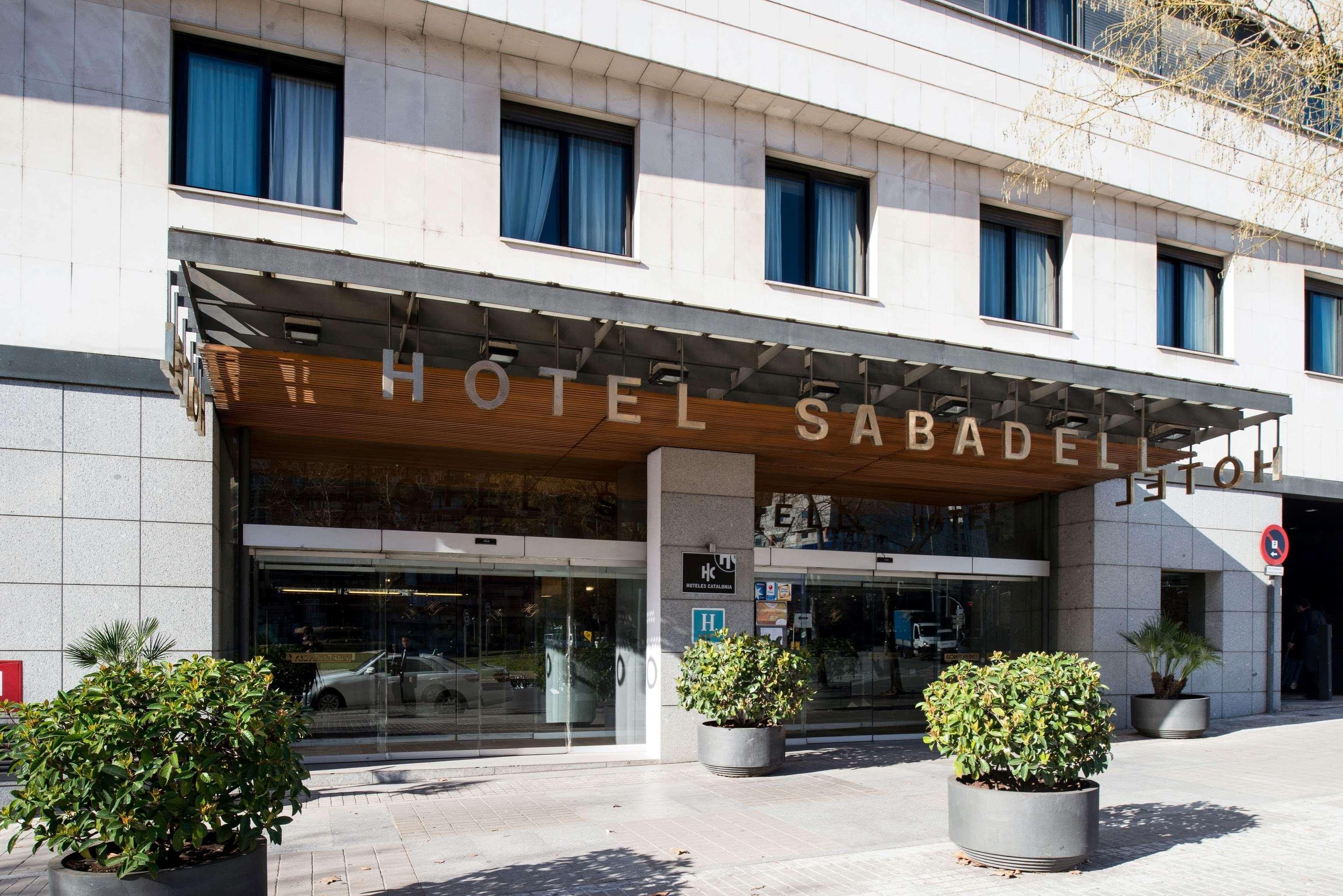 โรงแรมคาทาโลเนียซาบาเดล ซาบาเดย์ ภายนอก รูปภาพ